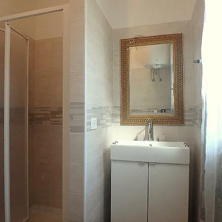 Apartmán Pagoda 15 - Fronte Mare Con Servizio