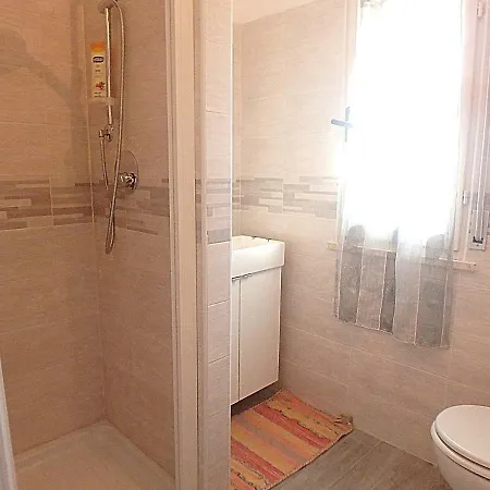 Apartmán Pagoda 15 - Fronte Mare Con Servizio *